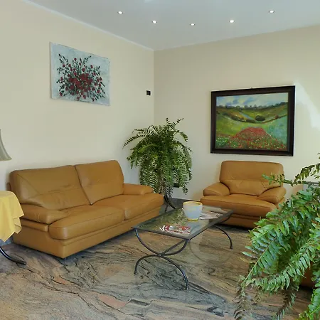 Daniela 2* 费拉拉